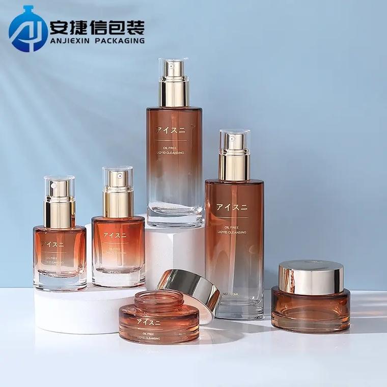 水乳霜三件套 化妆品瓶子 化妆品包材.闭眼入的护肤品 椭圆形